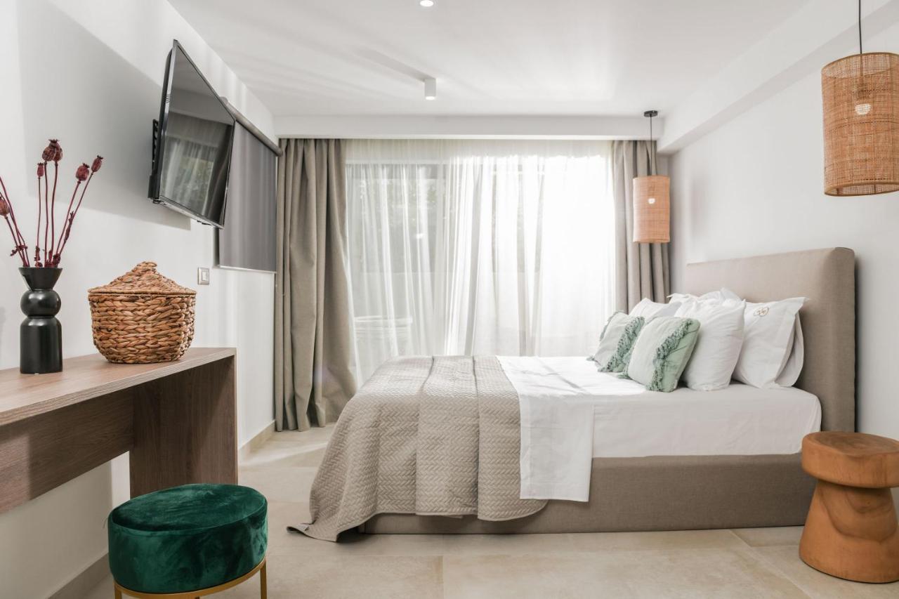 Lagoon Luxury Suites Vasilikí Exteriör bild
