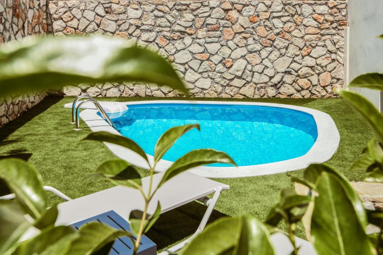 Lagoon Luxury Suites Vasilikí Exteriör bild